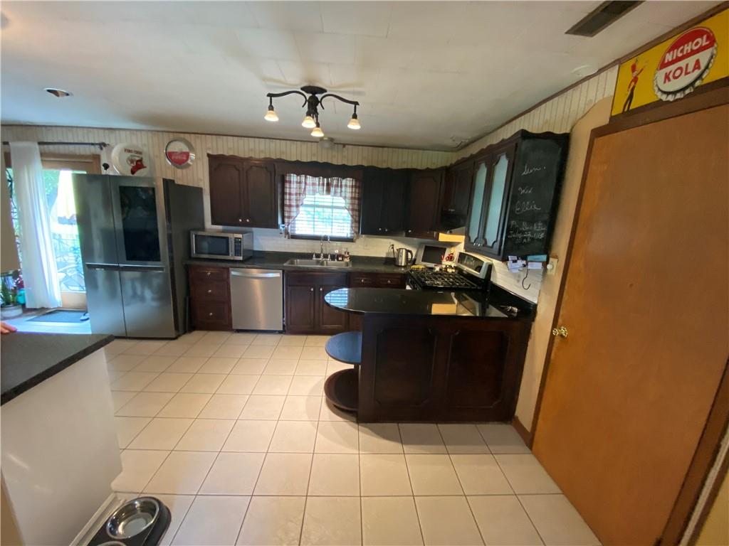 1601 West Stop 11 Road Indianapolis, IN 46217 - Photo 9 of 23 Gallery Image 9