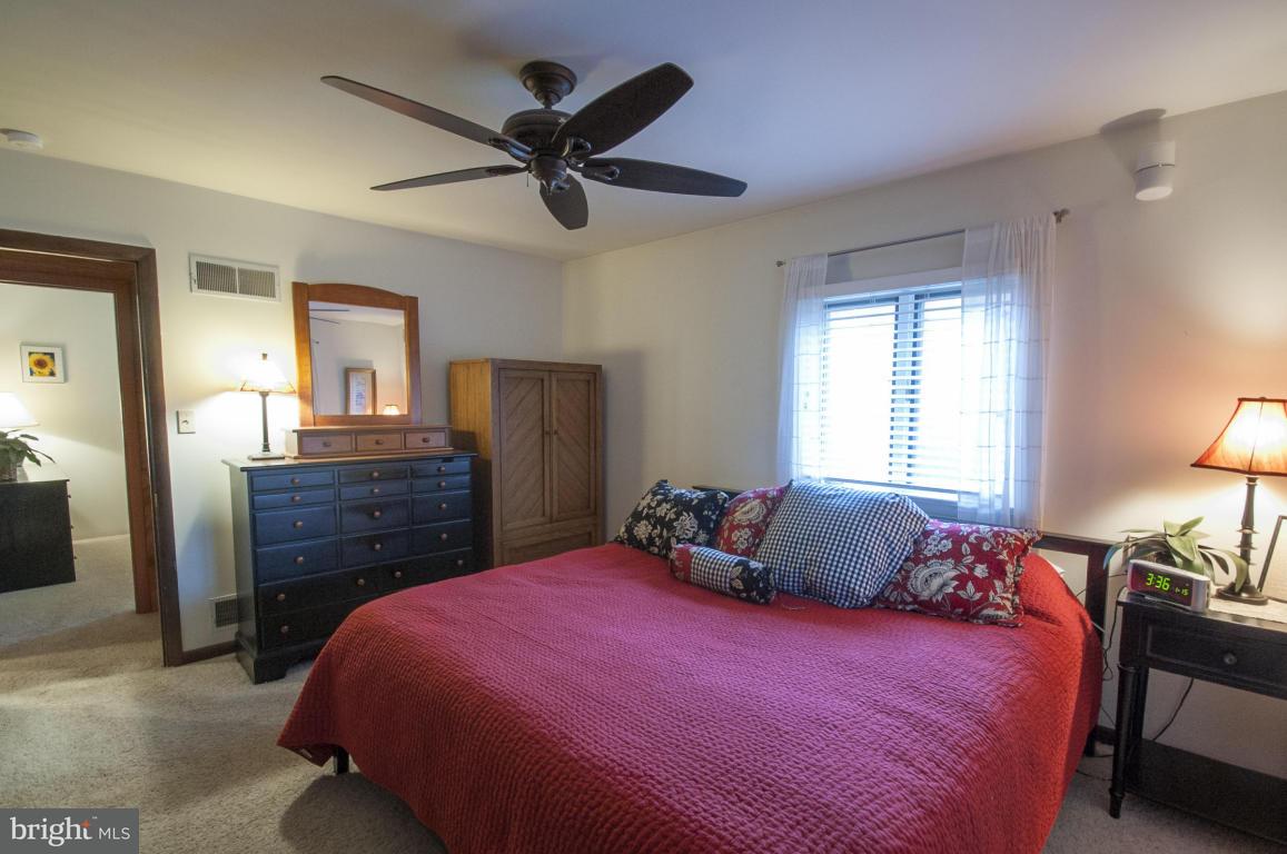 2819 Brookfield Road Lancaster, PA 17601 - Photo 14 of 33