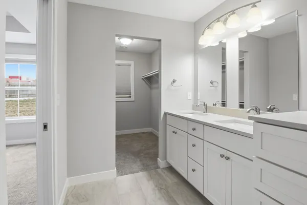 $339,000 | 1721 Olena Avenue Southeast, Willmar, MN 56201