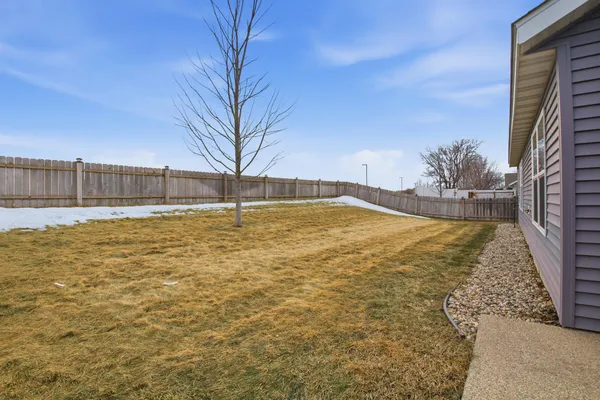 $339,000 | 1721 Olena Avenue Southeast, Willmar, MN 56201