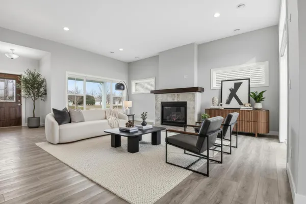 $330,000 | 1721 Olena Avenue Southeast, Willmar, MN 56201