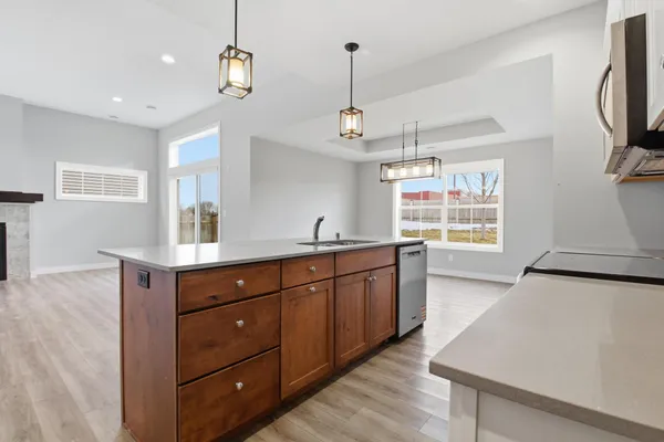 $339,000 | 1721 Olena Avenue Southeast, Willmar, MN 56201