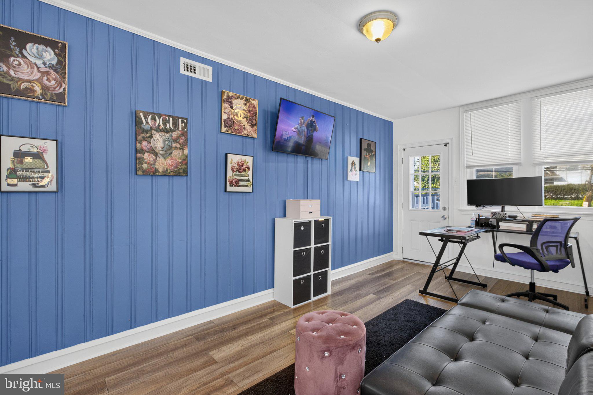 16 Underwood Road Wyncote, PA 19095 - Photo 16 of 40 Charming blue-walled workspace retreat.