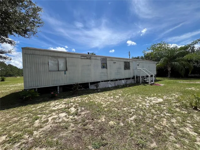 $290,000 | 16021 Southeast 170th Avenue, Weirsdale, FL 32195
