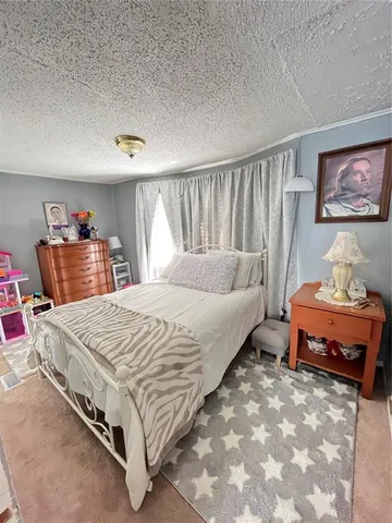 $290,000 | 16021 Southeast 170th Avenue, Weirsdale, FL 32195