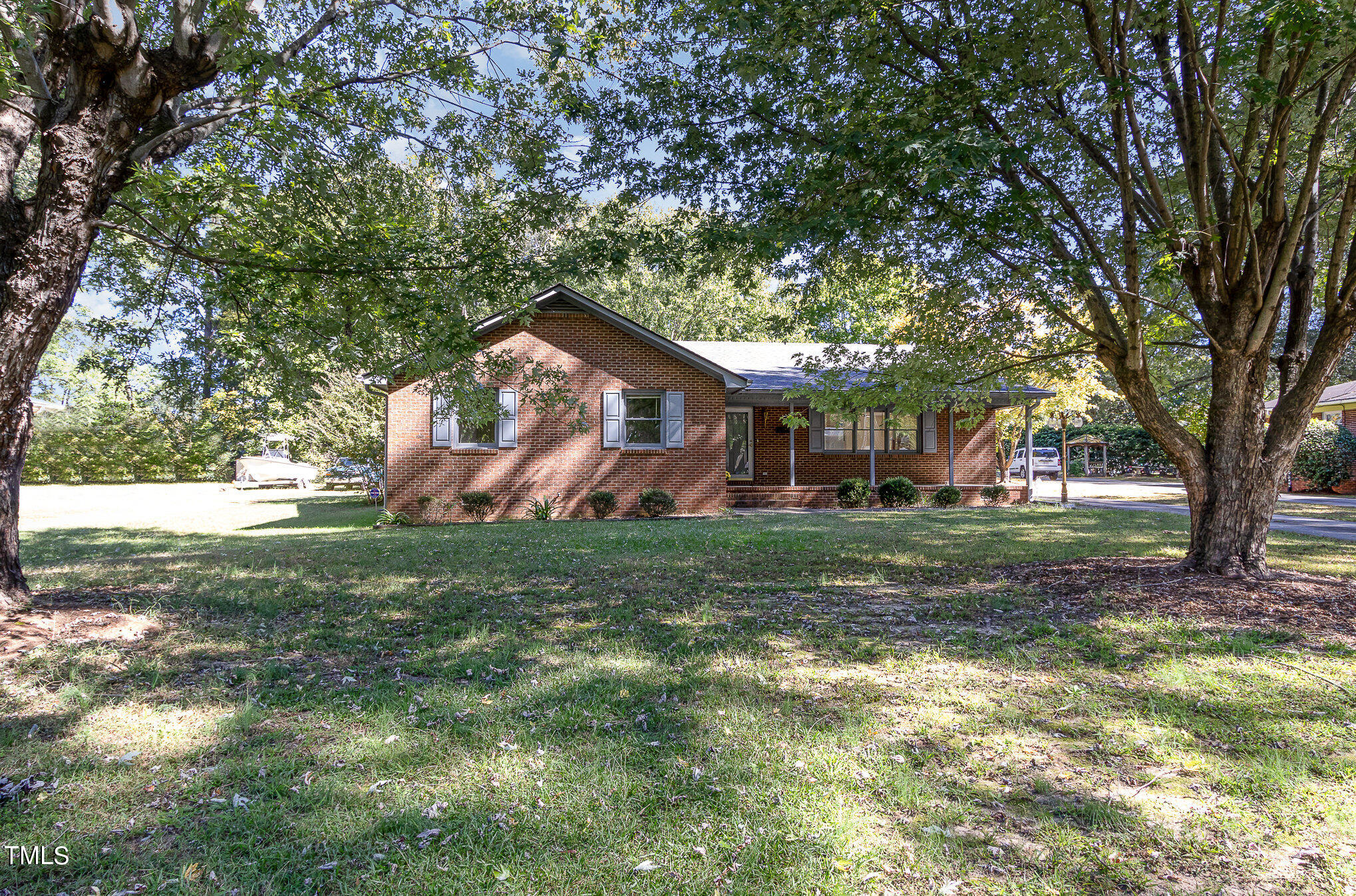 3204 Kenan Road Durham, NC 27704 - Photo 2 of 31 003_img_9644-edit