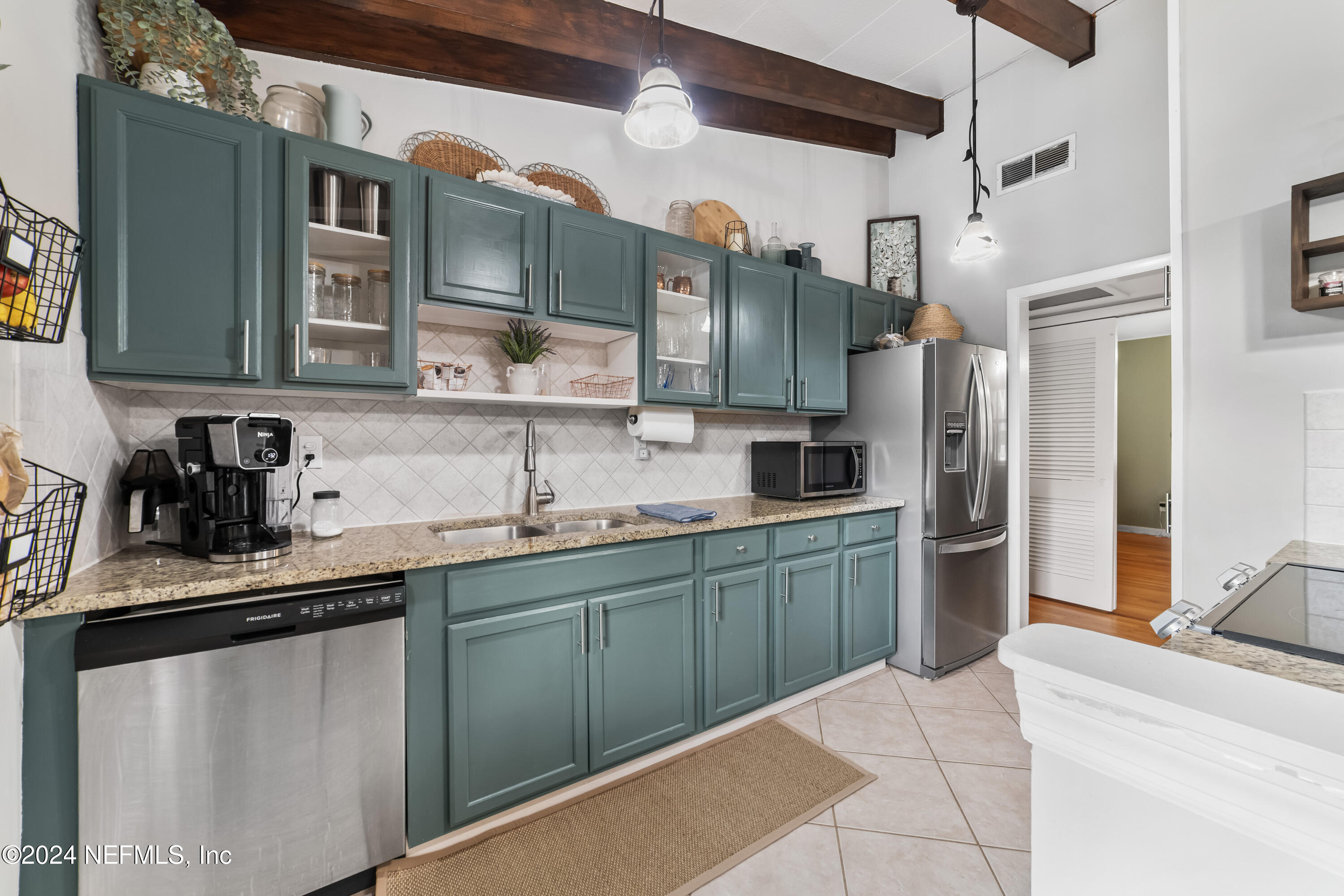 4616 Jocelyn Road Jacksonville, FL 32225 - Photo 18 of 45 P2849341.JPG-FULL