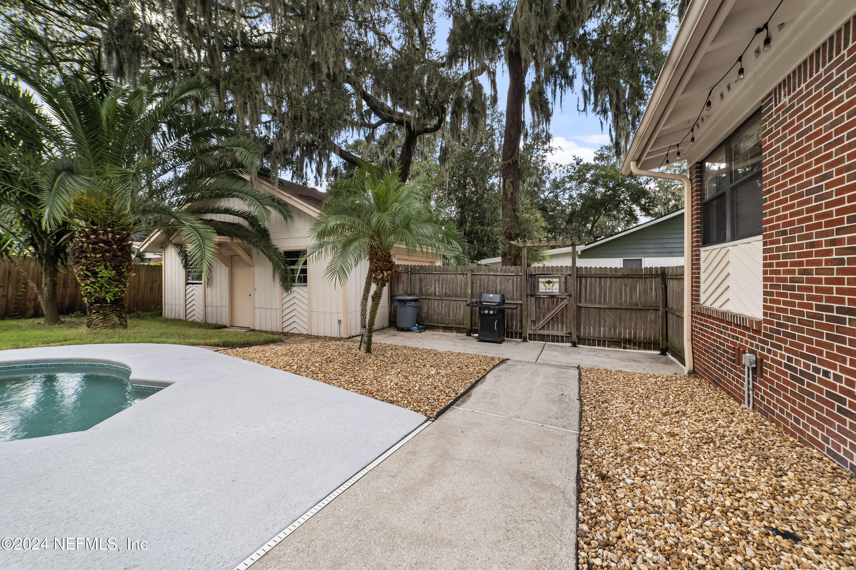 4616 Jocelyn Road Jacksonville, FL 32225 - Photo 34 of 45 P2849315.JPG-FULL