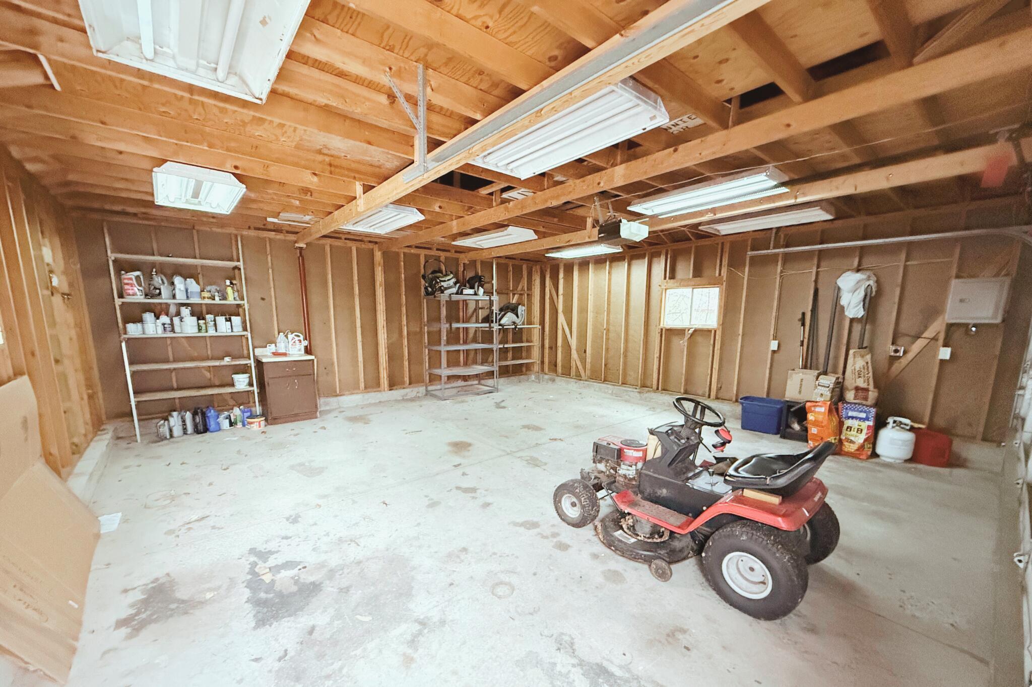 438 Grange Hall Road Dayton, OH 45430 - Photo 30 of 34 Workshop