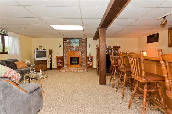 14 Longbow Road Danvers, MA 01923 - Photo 24 of 25 Gallery Image 24
