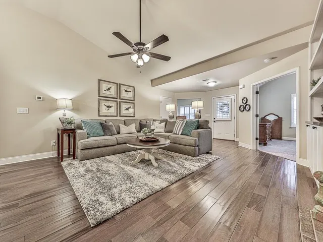 $345,000 | 29 William Drive, Unit 14, White, GA 30184