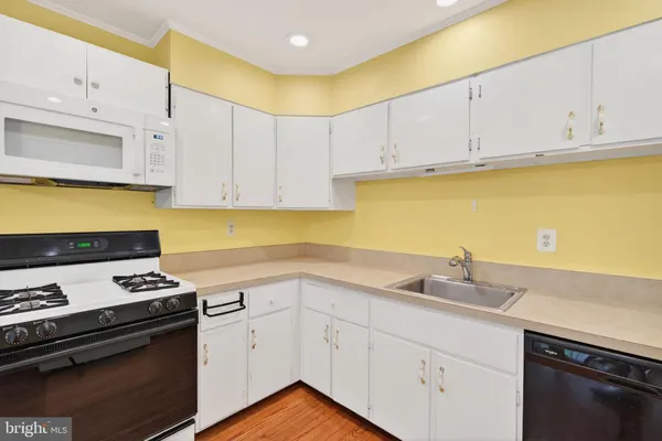 $425,000 | 3 Bucksport Court, Baltimore, MD 21228