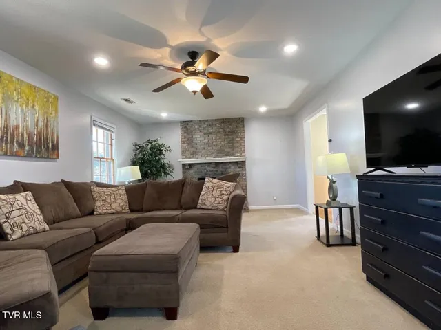 $2,710 | 531 Bancroft Chapel Road, Kingsport, TN 37660