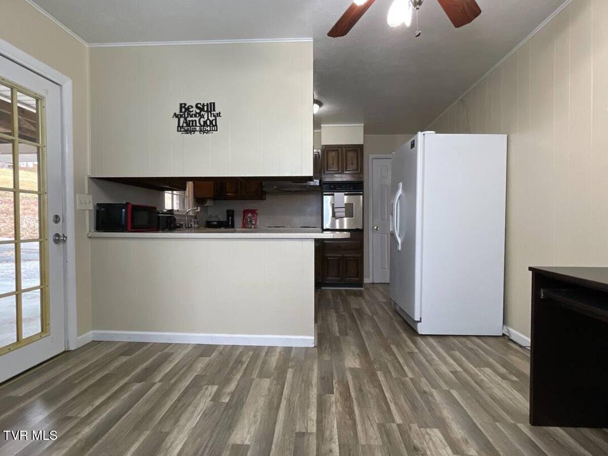 531 Bancroft Chapel Road Kingsport, TN 37660 - Photo 6 of 25 6
