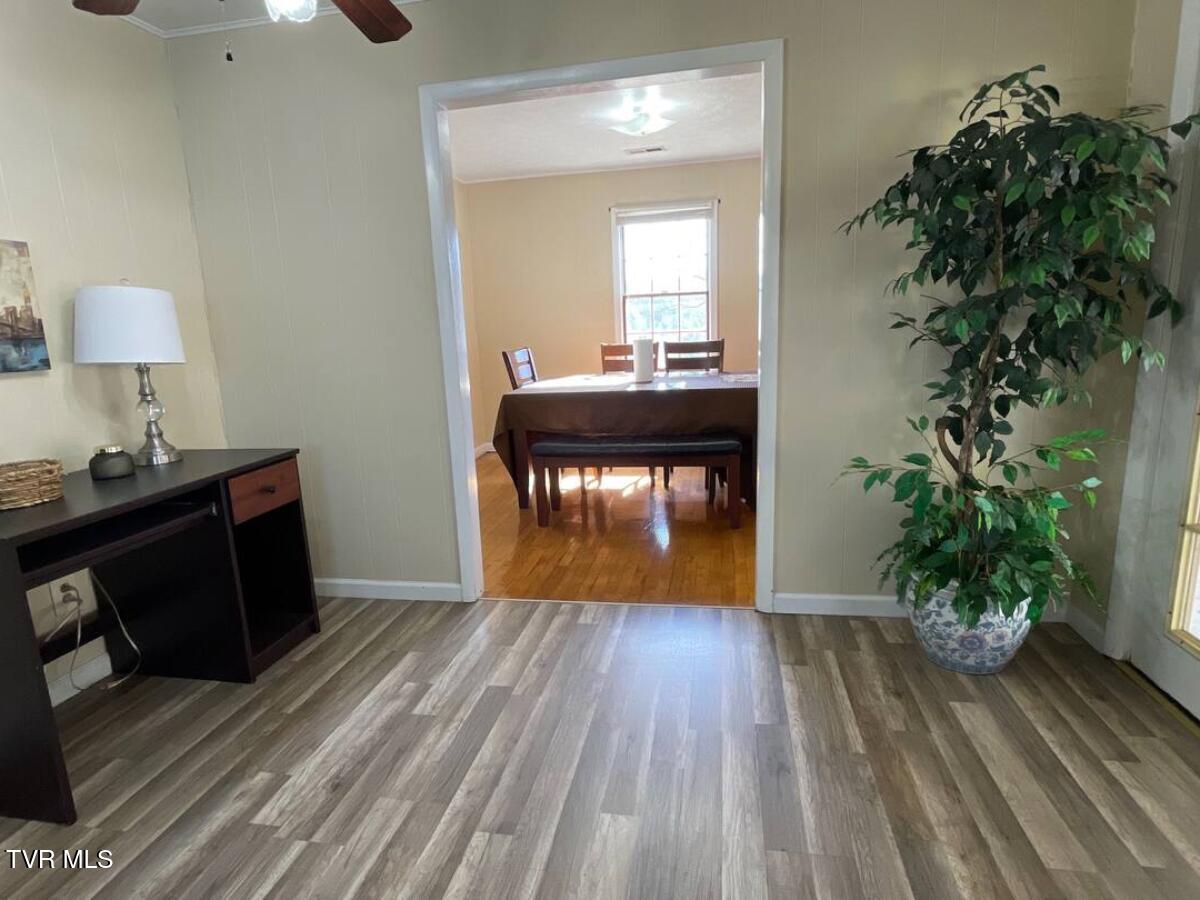531 Bancroft Chapel Road Kingsport, TN 37660 - Photo 10 of 25 10