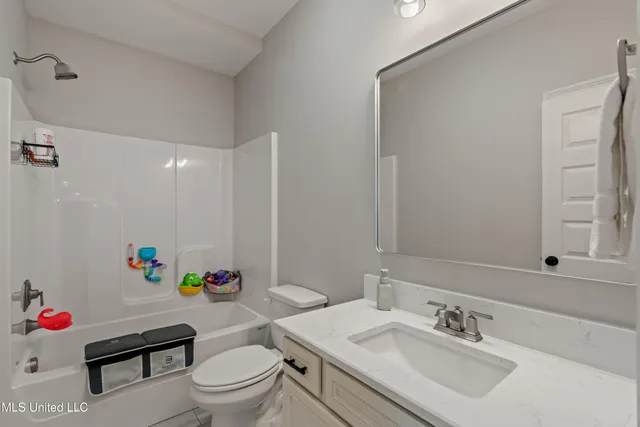 $410,000 | 1825 Big Creek Drive Southwest, Bogue Chitto, MS 39629