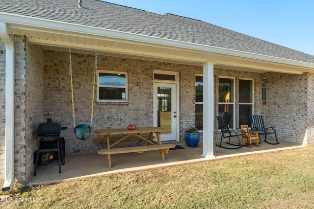 $410,000 | 1825 Big Creek Drive Southwest, Bogue Chitto, MS 39629