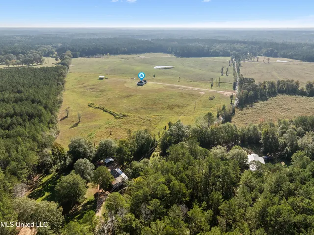 $410,000 | 1825 Big Creek Drive Southwest, Bogue Chitto, MS 39629