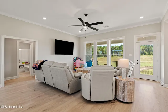 $410,000 | 1825 Big Creek Drive Southwest, Bogue Chitto, MS 39629