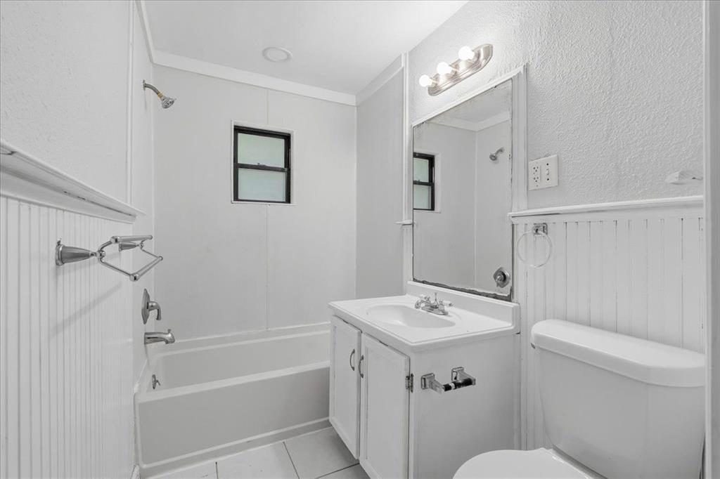 216 Magill Road Zelienople, PA 16063 - Photo 12 of 32