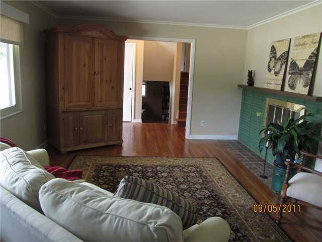 1835 Riverhill Road Columbus, OH 43221 - Photo 4 of 17 Gallery Image 4
