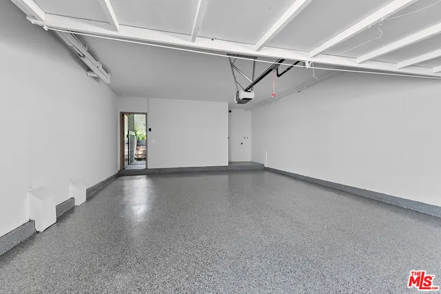 a view of a room with an empty space