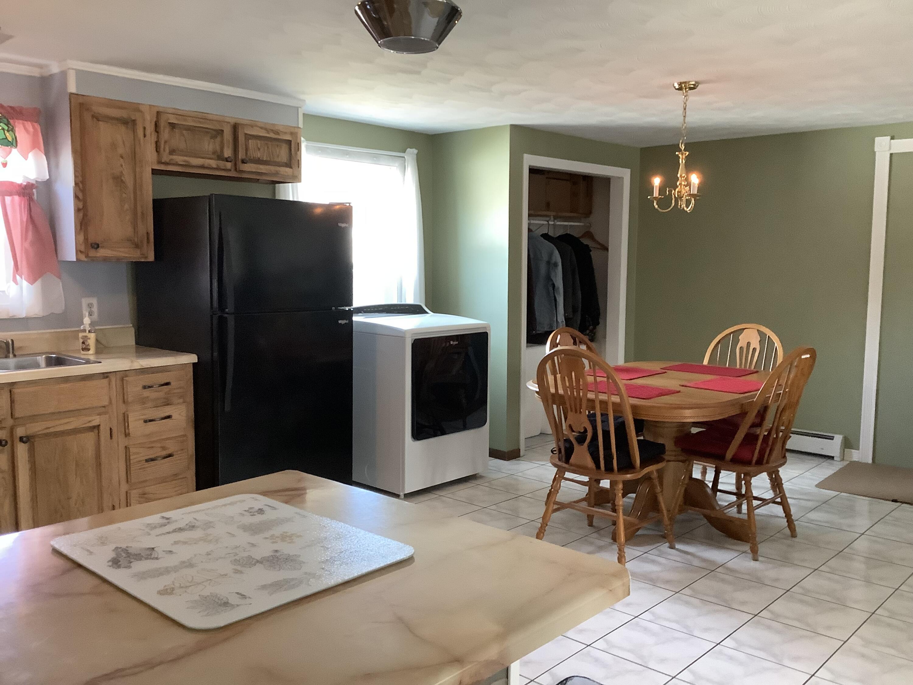 127 Madawaska Road Caribou, ME 04736 - Photo 3 of 31 IMG_3848