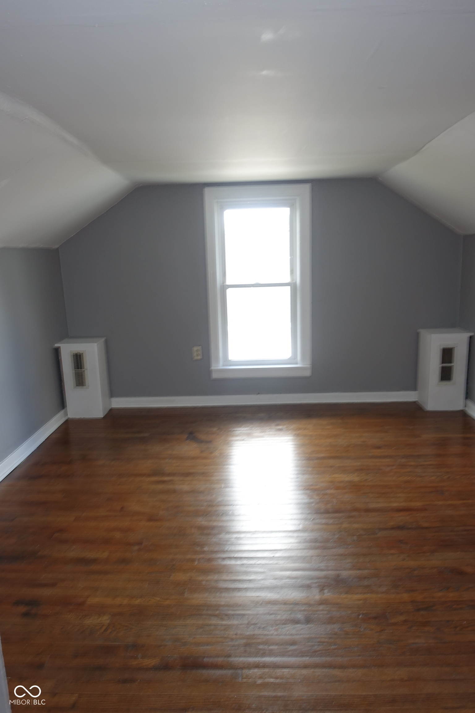 407 South Pleasant Street Edinburgh, IN 46124 - Photo 31 of 37