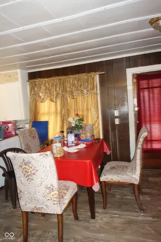 $274,900 | 407 South Pleasant Street, Edinburgh, IN 46124