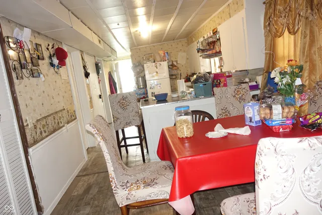 $274,900 | 407 South Pleasant Street, Edinburgh, IN 46124