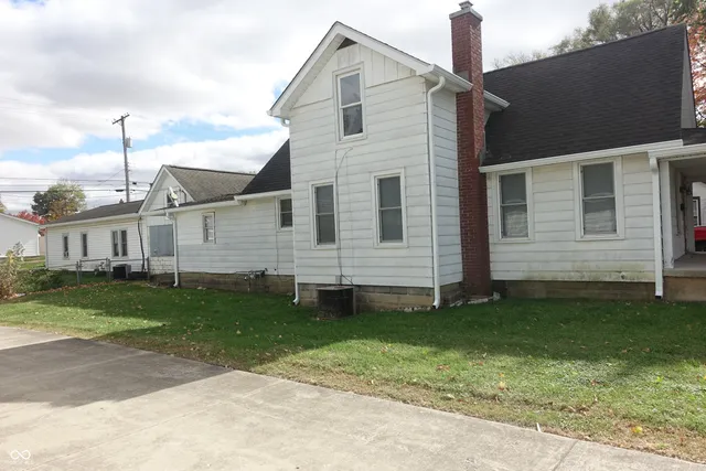 $274,900 | 407 South Pleasant Street, Edinburgh, IN 46124