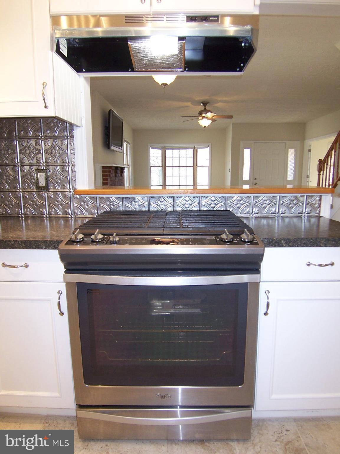 112 Post Road Aberdeen, MD 21001 - Photo 14 of 30 Kitchen