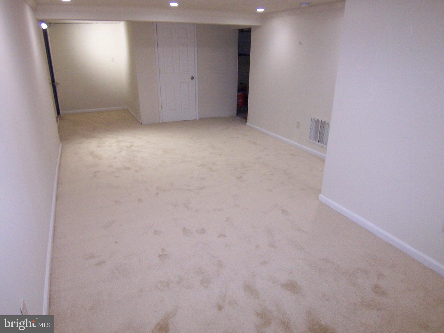 112 Post Road Aberdeen, MD 21001 - Photo 22 of 30 Family Room