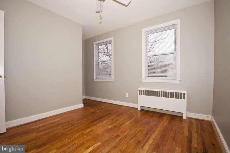 3632 Clarenell Road Baltimore, MD 21229 - Photo 13 of 23 Bedroom