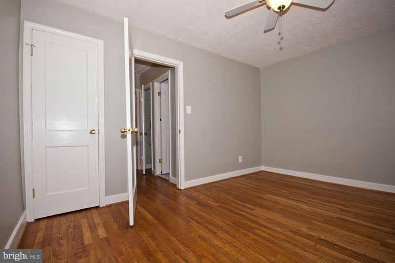 3632 Clarenell Road Baltimore, MD 21229 - Photo 15 of 23 Bedroom