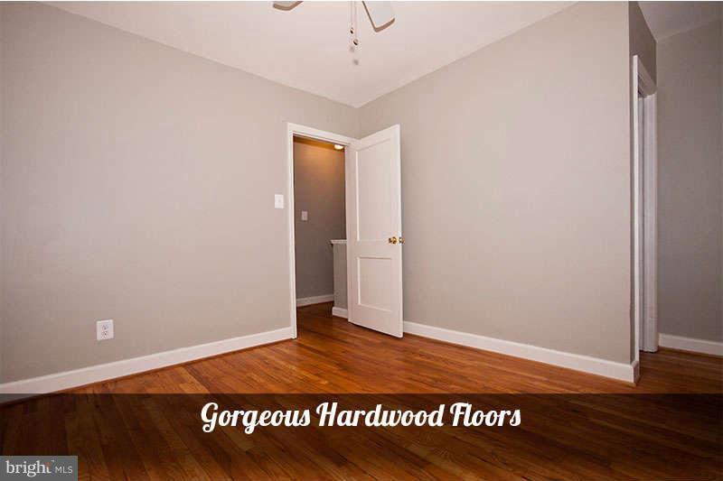 3632 Clarenell Road Baltimore, MD 21229 - Photo 3 of 23 Bedroom
