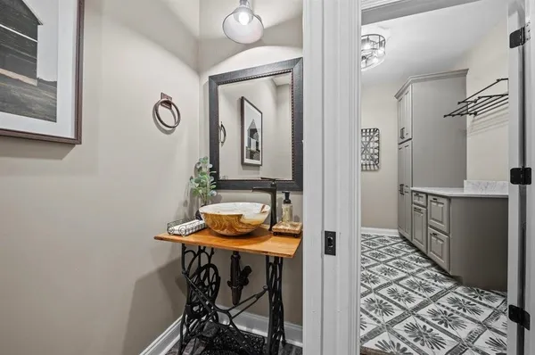 $989,000 | 383 Island Green Lane, Inman, SC 29349