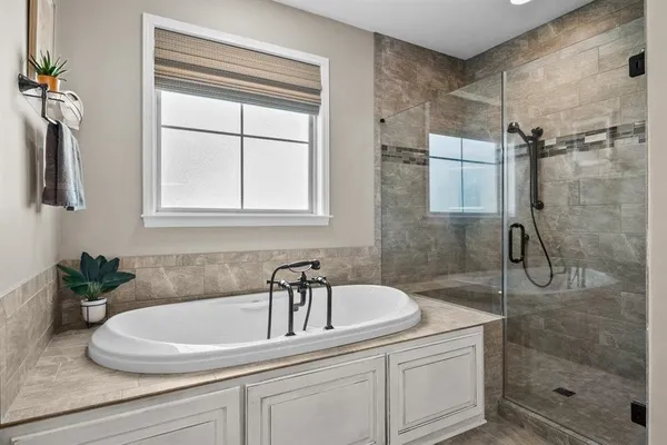 $989,000 | 383 Island Green Lane, Inman, SC 29349