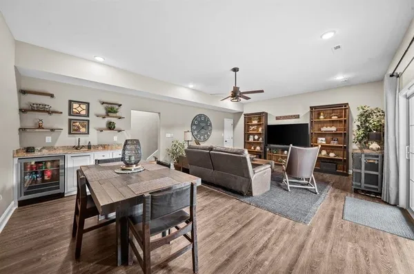 $989,000 | 383 Island Green Lane, Inman, SC 29349