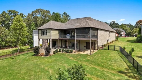 $989,000 | 383 Island Green Lane, Inman, SC 29349