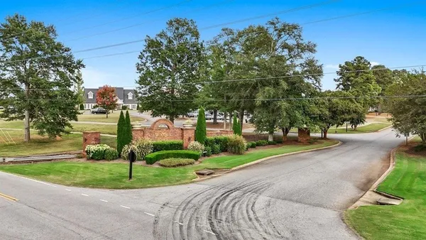 $989,000 | 383 Island Green Lane, Inman, SC 29349