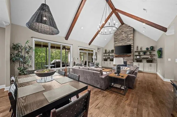 $989,000 | 383 Island Green Lane, Inman, SC 29349