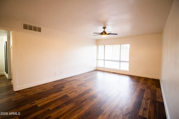 $135,000 | 1701 West Tuckey Lane, Unit 208, Phoenix, AZ 85015