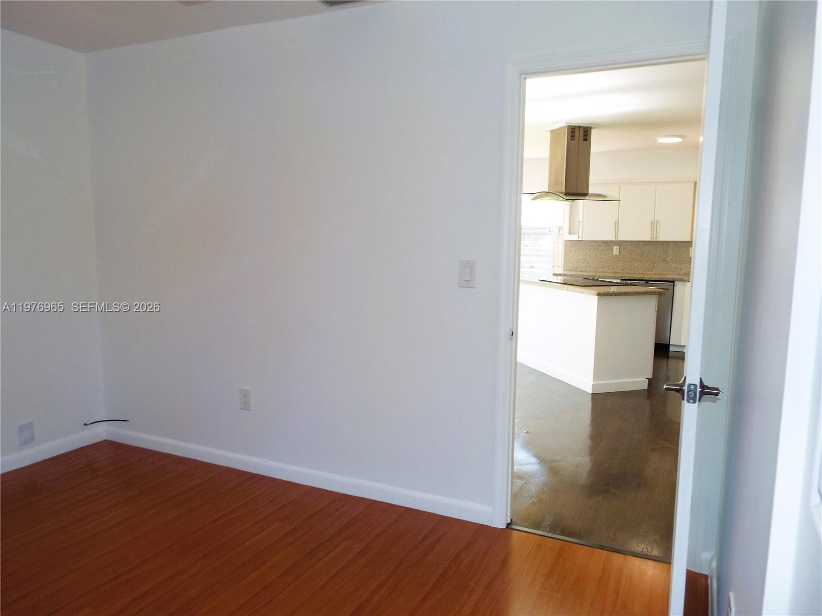 422 Southwest 88th Place Miami, FL 33174 - Photo 14 of 43