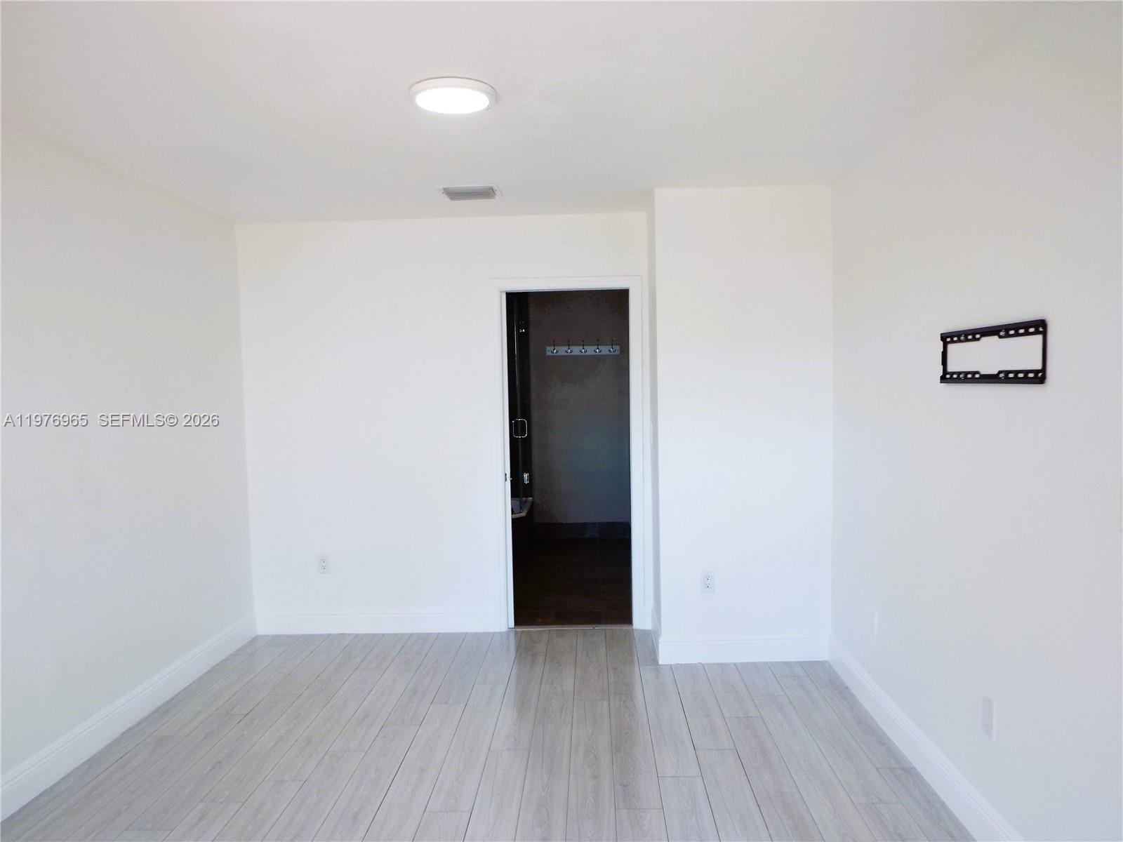 422 Southwest 88th Place Miami, FL 33174 - Photo 22 of 43