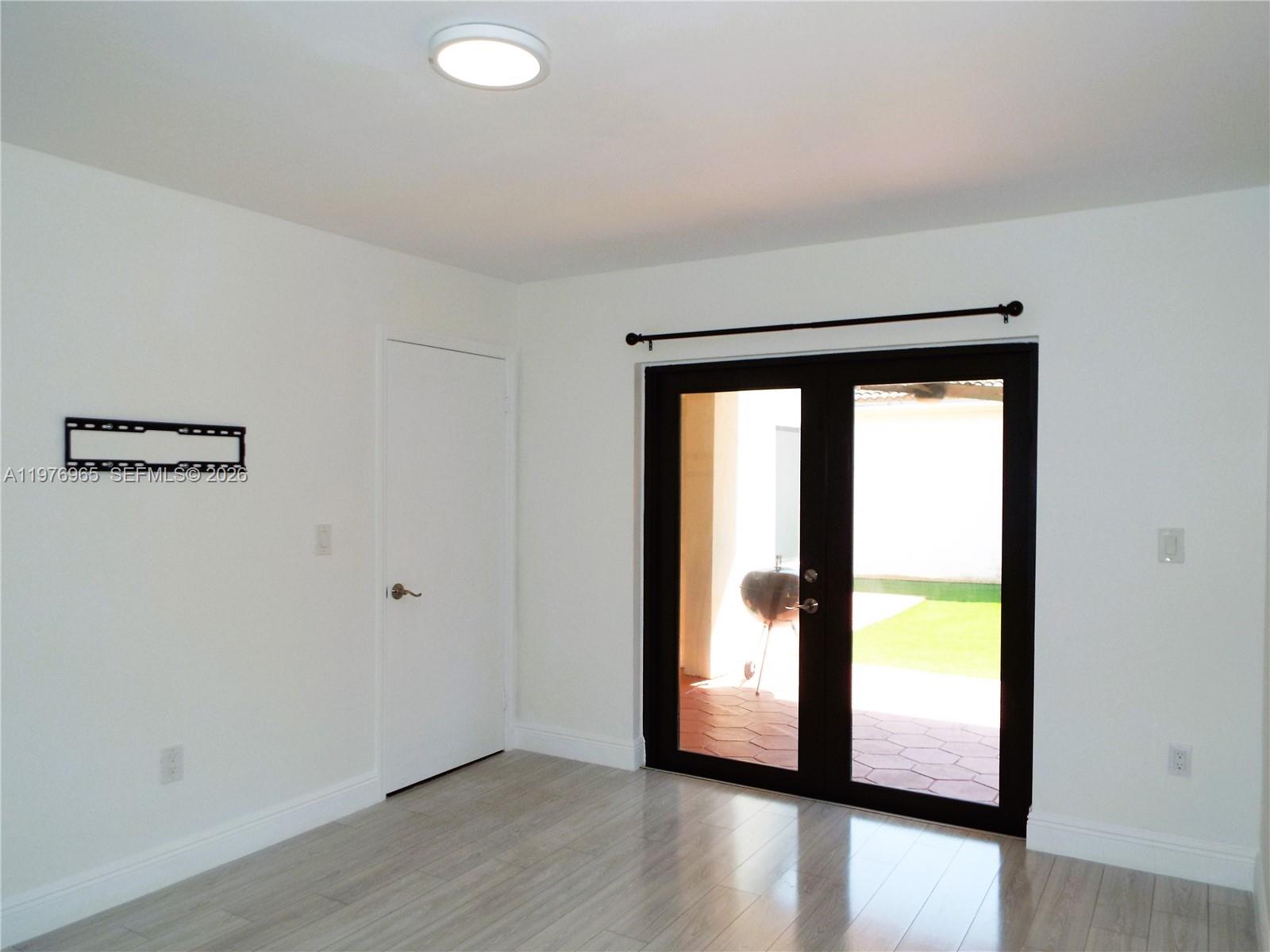 422 Southwest 88th Place Miami, FL 33174 - Photo 25 of 43