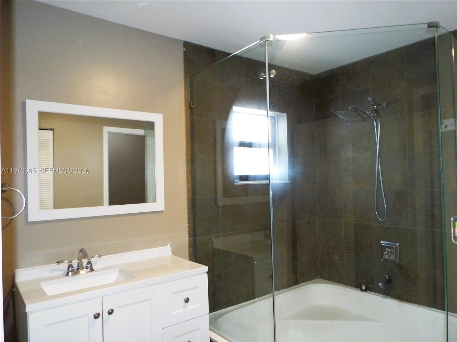 422 Southwest 88th Place Miami, FL 33174 - Photo 27 of 43