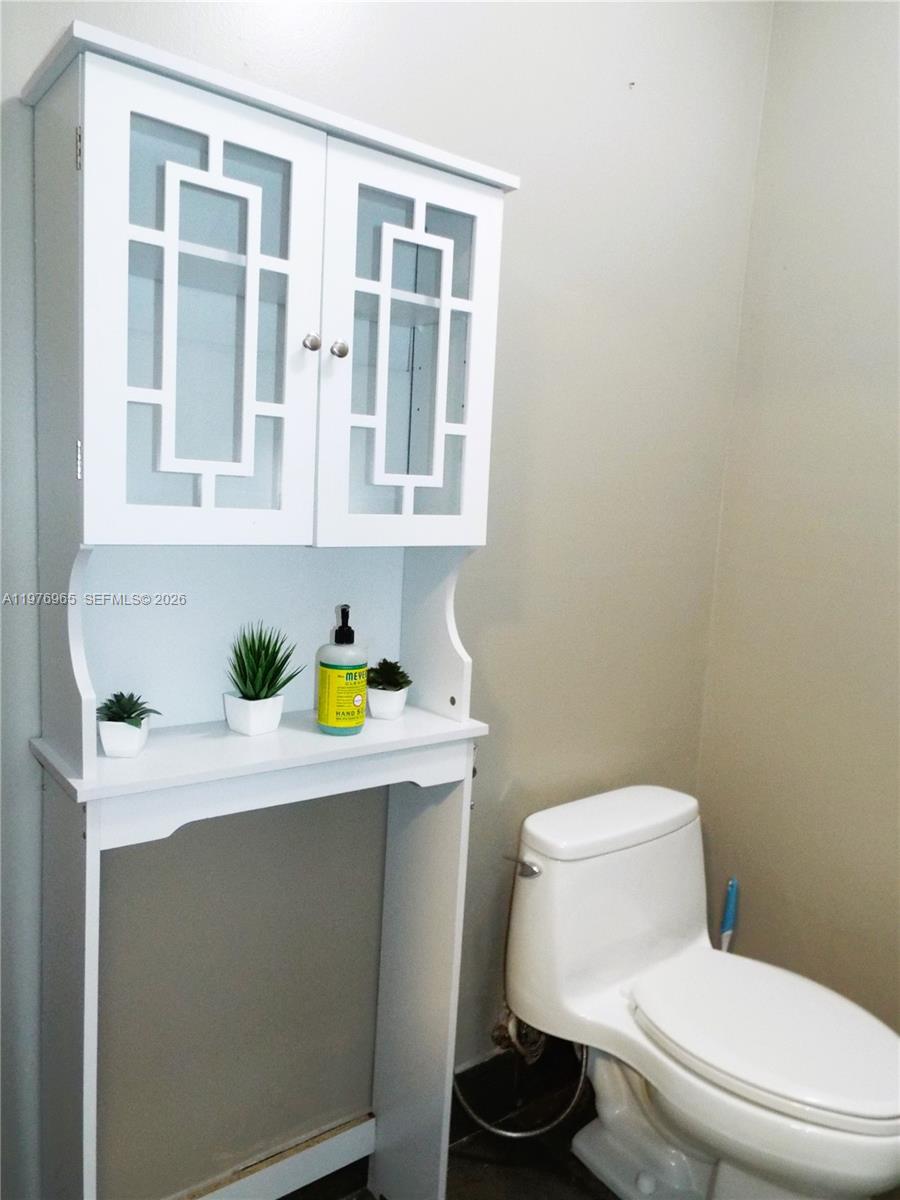 422 Southwest 88th Place Miami, FL 33174 - Photo 30 of 43