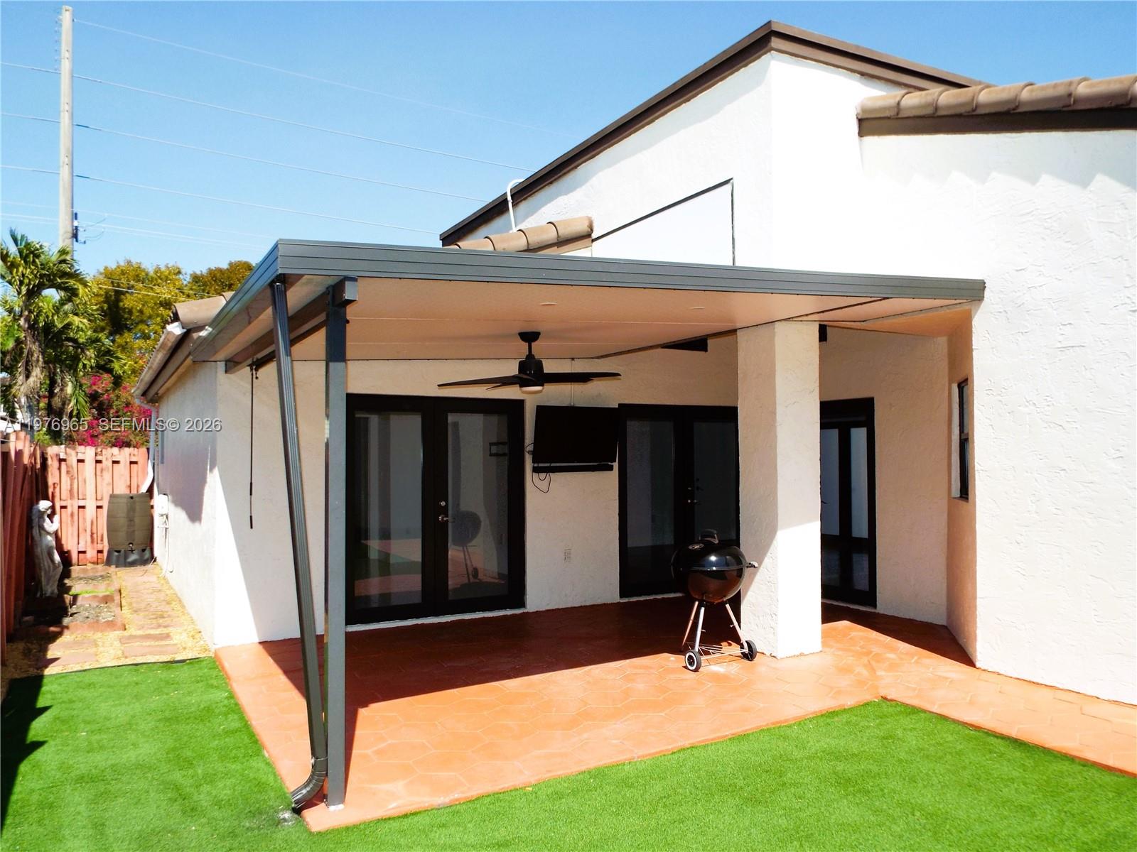 422 Southwest 88th Place Miami, FL 33174 - Photo 37 of 43