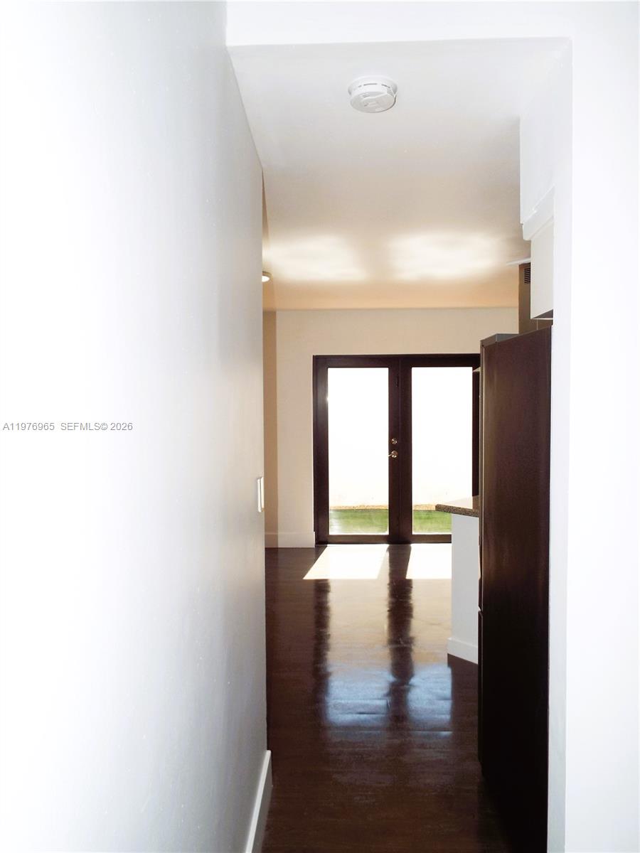 422 Southwest 88th Place Miami, FL 33174 - Photo 8 of 43